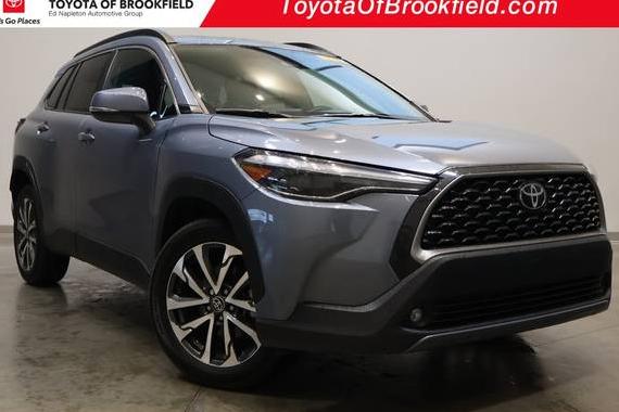 TOYOTA COROLLA CROSS 2023 7MUEAABG2PV048082 image